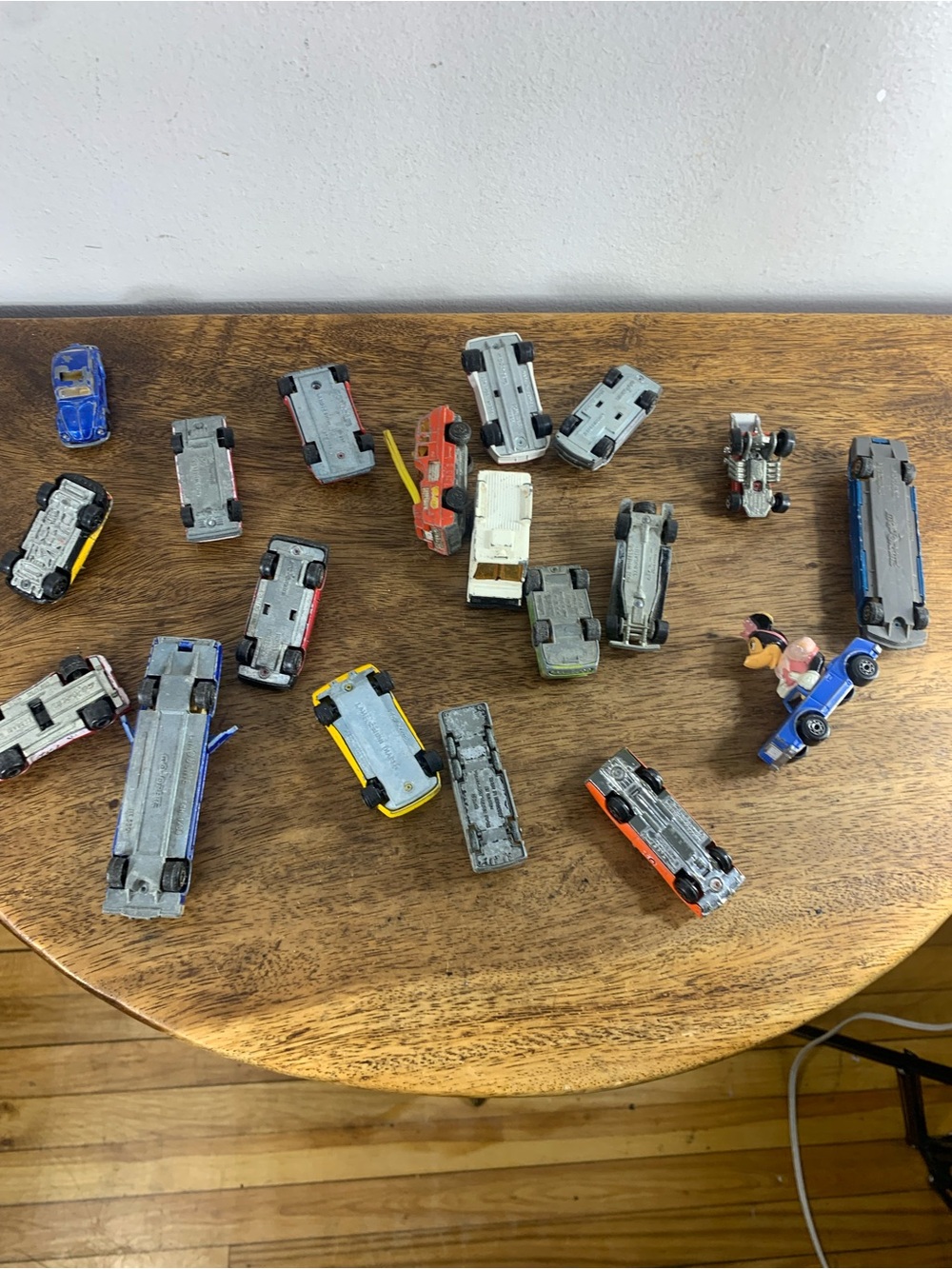 Vintage 1970s lot of die cast toy véhicules, matchbox majorette hot wheels - Picture 6 of 9